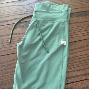 Vuori Daily Legging - High waisted with drawstring